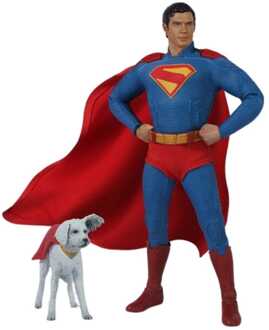 Superman (2025) Action Figure 1/12 Superman 17 cm