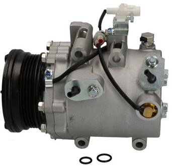 Suzuki Compressor, airconditioning 1986AD1152