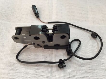 Swiees Motorkap Hood Lock Actuator Onderste Deel Lock Met Micro Schakelaar Voor Vw Passat B6 Cc 3C1 823 509G 3C1823509G