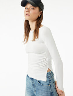 T-SHIRT LS Lange T-shirt met Slanke Pasvorm en Drapering Ecru