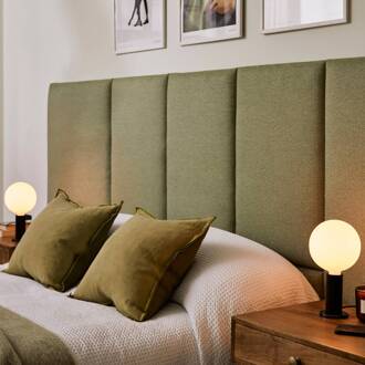 tafellamp Knuckle, lamp van opaalglas, zwart eiken zwarte eik