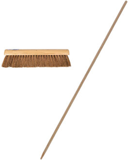 Talen Tools Bezem met zachte vezels - FSC hout - kokos haren - B40 cm - Steel hout 130 cm