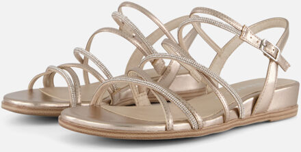 Tamaris Sandalen Plat Goudkleur - 41