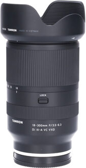 Tamron Tweedehands Tamron 18-300mm f/3.5-6.3 Di III-A VC VXD Sony E CM0562