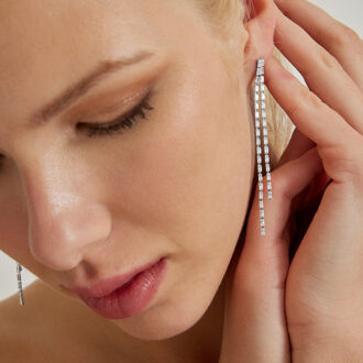 Taway oorbellen, gerhodineerd, met briljant geslepen zirkonia Wit