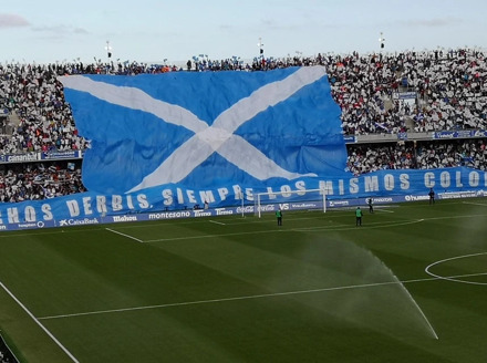 Tenerife vs Pontevedra (Primera Federación) (Vliegtuig)