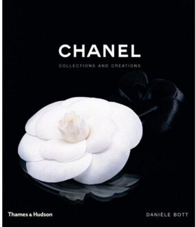 Thames & Hudson Chanel Coffee Table Book 'COLLECTIONS AND CREATIONS'