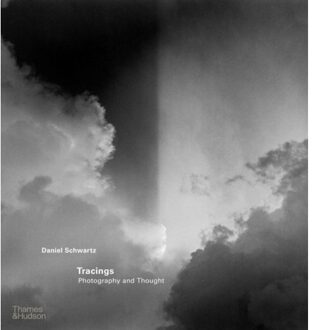 Thames & Hudson Tracings: Photography And Thought - Schwartz D