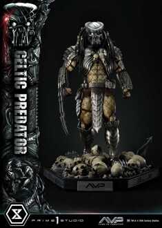 The Alien vs. Predator Museum Masterline Series Statue 1/3 Celtic Predator 95 cm