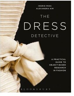 The Dress Detective