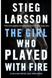 The Girl Who Played With Fire - Boek Stieg Larsson (0857054155)