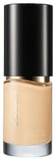 The Liquid Foundation SPF 15 PA++ 110