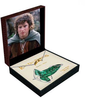 The Lord Of The Rings The One Ring In A Chain & Frodo's Brooch Set