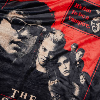 The Lost Boys Fun To Be A Vampire Fleecedeken - M