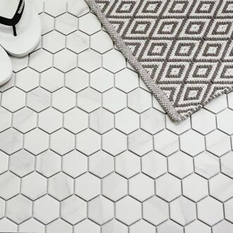 The Mosaic Factory 0,91m² - Mozaiek Tegels - Barcelona Hexagon Carrara Wit 5,1x5,9