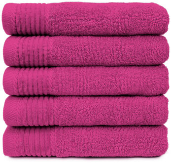 The One Badhanddoek 450 gram 70 x 140 cm Magenta