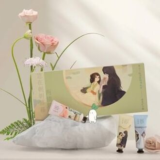 The Peach Blossom Land Hand Cream Set Set (20g x 5pcs)