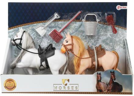 Toi-Toys Toi Toys Horses 2 Paarden Met Accessoires bruin