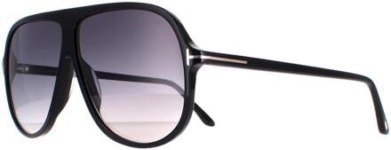 Tom Ford Spencer 02 FT0998 01B glanzend zwarte zonnebril met rookverloop - maat