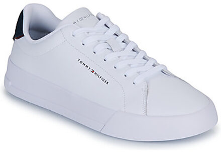 Tommy Hilfiger Lage Sneakers Tommy Hilfiger TH COURT LTH DETAIL ESS" Wit - 41,42,44