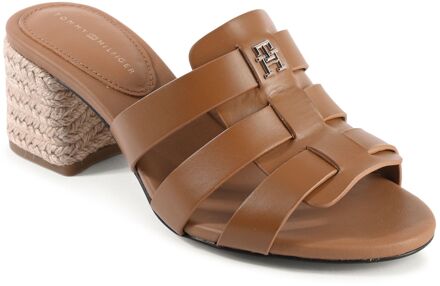 Tommy Hilfiger Leren Blokhak Sandalen Bruin