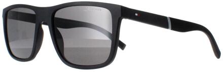 Tommy Hilfiger TH 2043 003 M9 mat zwart grijs gepolariseerde zonnebril - maat
