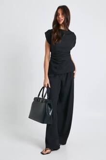 Top Met Één Schouder In Lange Snit & Broek Met Rechte Pijpen Co-Ord, Black - 40