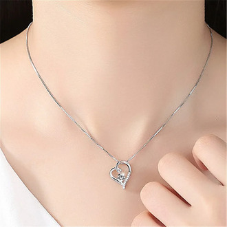Top Quality 925 Sterling Silver Necklace Girl Jewelry Shiny Zircon Heart Pendant Necklace Women Clavicle Accessories Lady Bijou