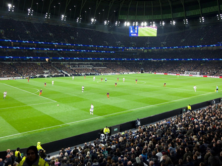 Tottenham Hotspur vs Away team TBC (Champions League) (Eigen vervoer)