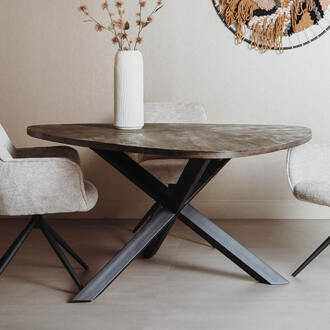 Tower Living Driehoekige Eettafel 'Trivero' Mangohout, 150 x 150cm, kleur Bruin