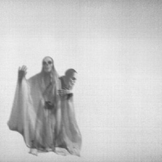 Toyguitar - Move Like A Ghost -10