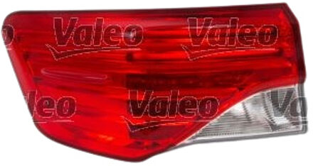 Toyota Achterlicht 044906