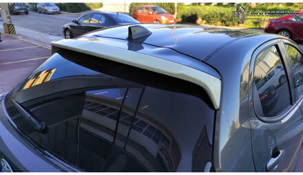 Toyota Dakspoiler passend voor Toyota Yaris (P21) 2020- (PU) TSTO43