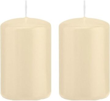 Trend Candles 2x Cremewitte woondecoratie kaarsen 5 x 8 cm 18 branduren