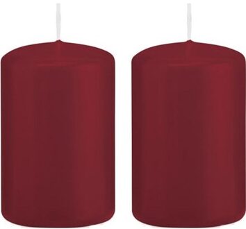 Trend Candles 2x Kaarsen bordeauxrood 5 x 8 cm 18 branduren sfeerkaarsen - Stompkaarsen