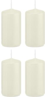 Trend Candles 4x Kaarsen ivoorwit 5 x 10 cm 23 branduren sfeerkaarsen - Stompkaarsen