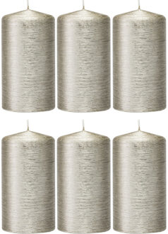 Trend Candles 6x Zilveren cilinderkaarsen/stompkaarsen 7 x 13 cm 25 branduren