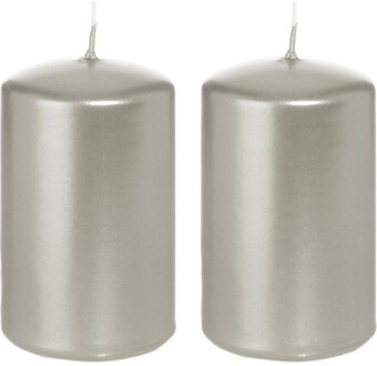 Trend Candles Cilinderkaars/stompkaars - 2x - zilver - 5 x 8 cm - 18 branduren