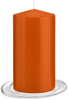 Trend Candles Stompkaarsen met glazen onderzetters set van 2x stuks - oranje 8 x 15 cm - Stompkaarsen