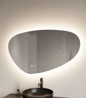 Trendy spiegel met LED-verlichting 140cm