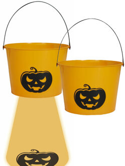 Trick or treat snoep emmertje - 2x - pompoen - met verlichting - 18 x 15 cm - Halloween snoepjes oph