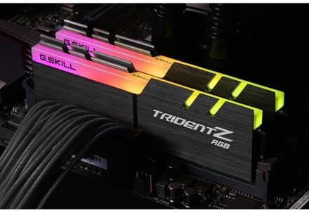 Trident Z RGB 2x8GB DDR4 3600MHz (F4-3600C18D-16GTZRX)