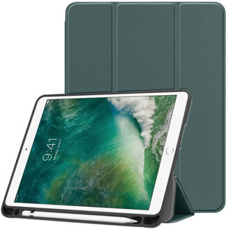 Trifold Bookcase Ipad (2018) / (2017) / Air 2 / Air Tablethoes - Donkergroen