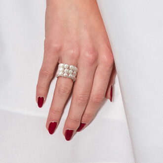 Triple Ring Elastic Zoetwater Pearl White 3-4 mm - 925 Wit - One Size