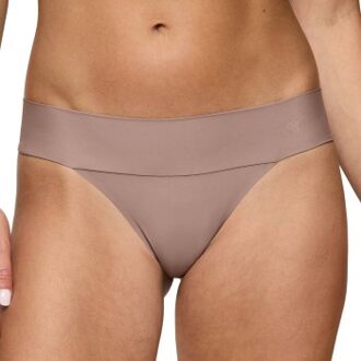 Triumph Body Make-Up Illusion String * Actie * Beige,Zwart,Bruin,Geel - 36,38,40,42,44,46