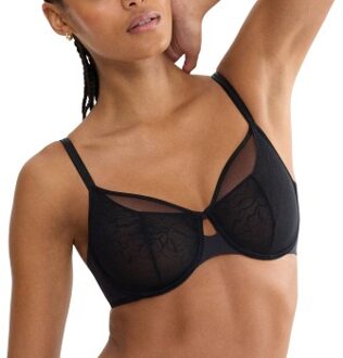 Triumph Comfort Contour Wired Minimizer Bra Beige,Zwart - C 70,C 75,C 80,C 85,C 90,C 95,D 70,D 75,D 80,D 85,D 90,D 95,E 70,E 75,E 80,E 85,E 90,E 95,F 70,F 75,F 80,F 85,F 90,F 95,G 70,G 75,G 80,G 85,G 90