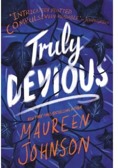 Truly Devious - Truly Devious - Maureen Johnson