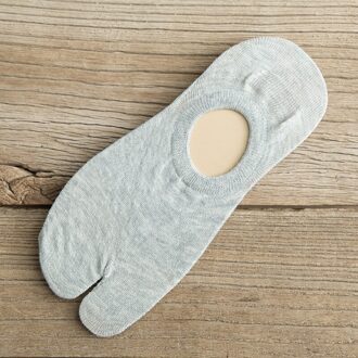 Twee Vinger Sokken Vrouwen Non-Slip Siliconen Sokken Enkel Low Cut Effen Kleur Sok Zomer Korte Sokken Voor Meisjes 1 Pairs licht grijs