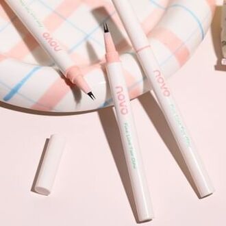 Two Claw Eyeliner / Lower Eyelashes Pen - 2 Colours 02# Gray Brown - 0.6ml