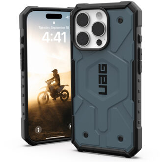 uag Pathfinder Backcover MagSafe voor de Apple iPhone 16 Pro - Cloud Blue Blauw